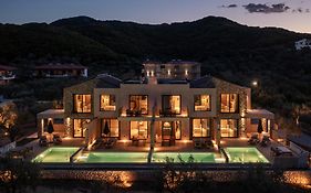 Olivera Suites Sarti